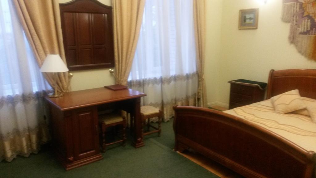 Marlen Hotel Rivne Rom bilde